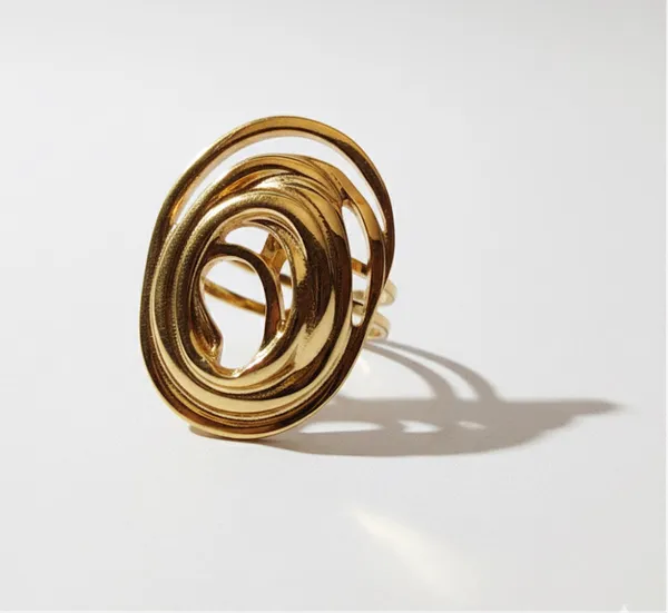 Gold_Vortex_Statement_Ring_For_Women